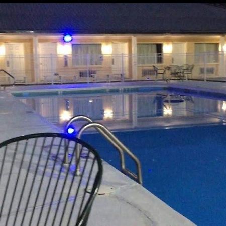 Stay Express Inn & Suites Demopolis Eksteriør billede